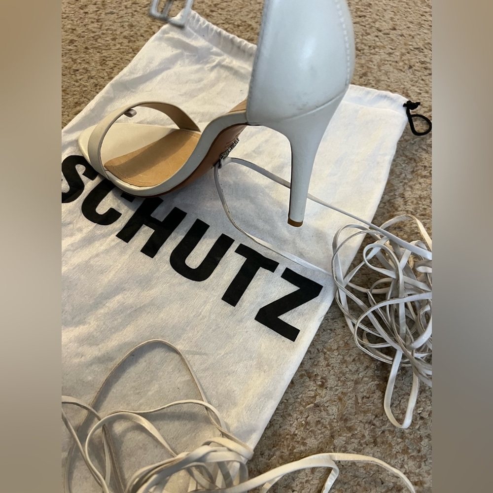Schutz white leather heeled sandals with lace up straps - Picture 8 of 10
